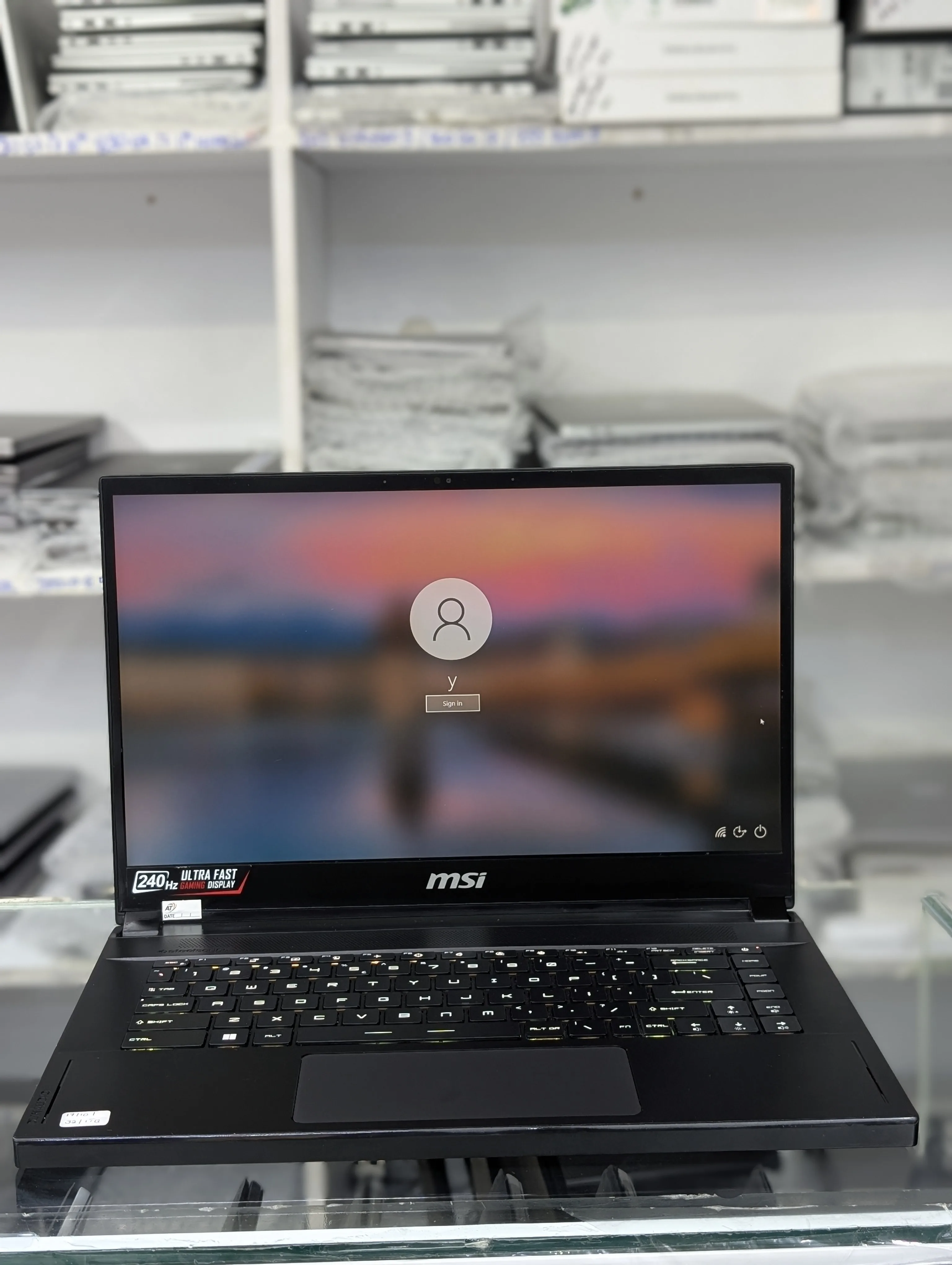 MSI Thin Stealth GS65 8th gen i7 16gb 512ssd RTX 1070 8GB