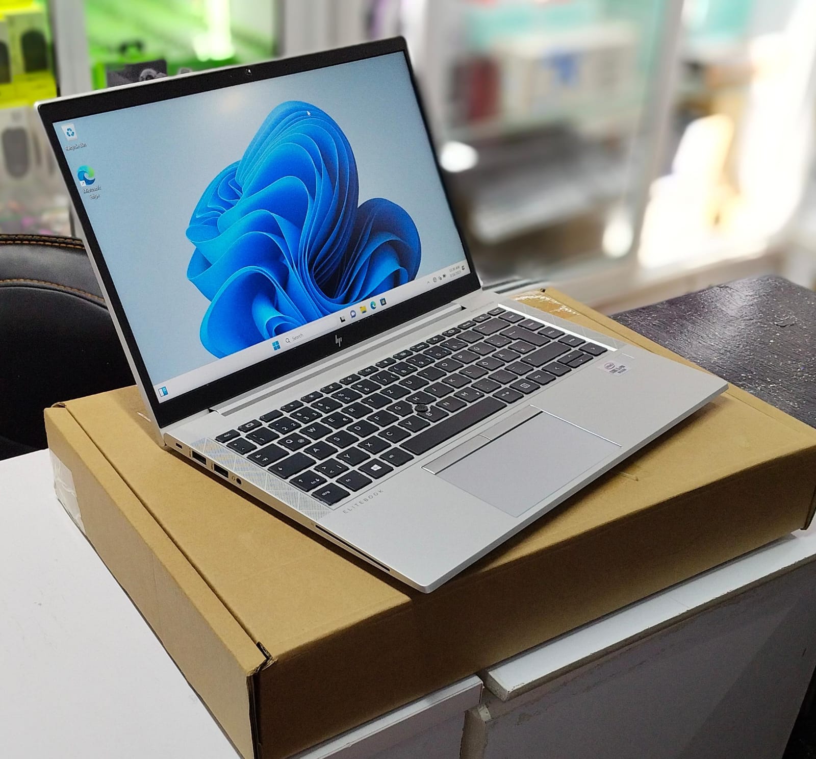 HP EliteBook 840 G7  Intel Core i5 10th Gen | 16GB RAM | 256GB SSD | 14” Business Laptop