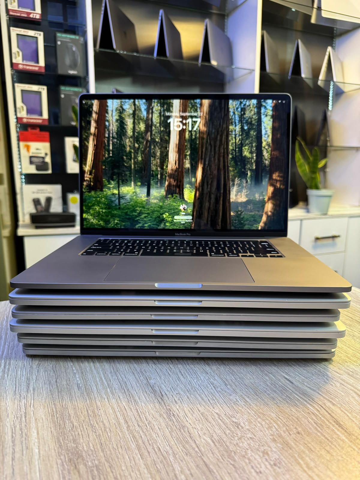 Apple MacBook Pro 16-inch (2019) |i9 | 16GB RAM | 512GB SSD | AMD Radeon Pro 4GB Graphics
