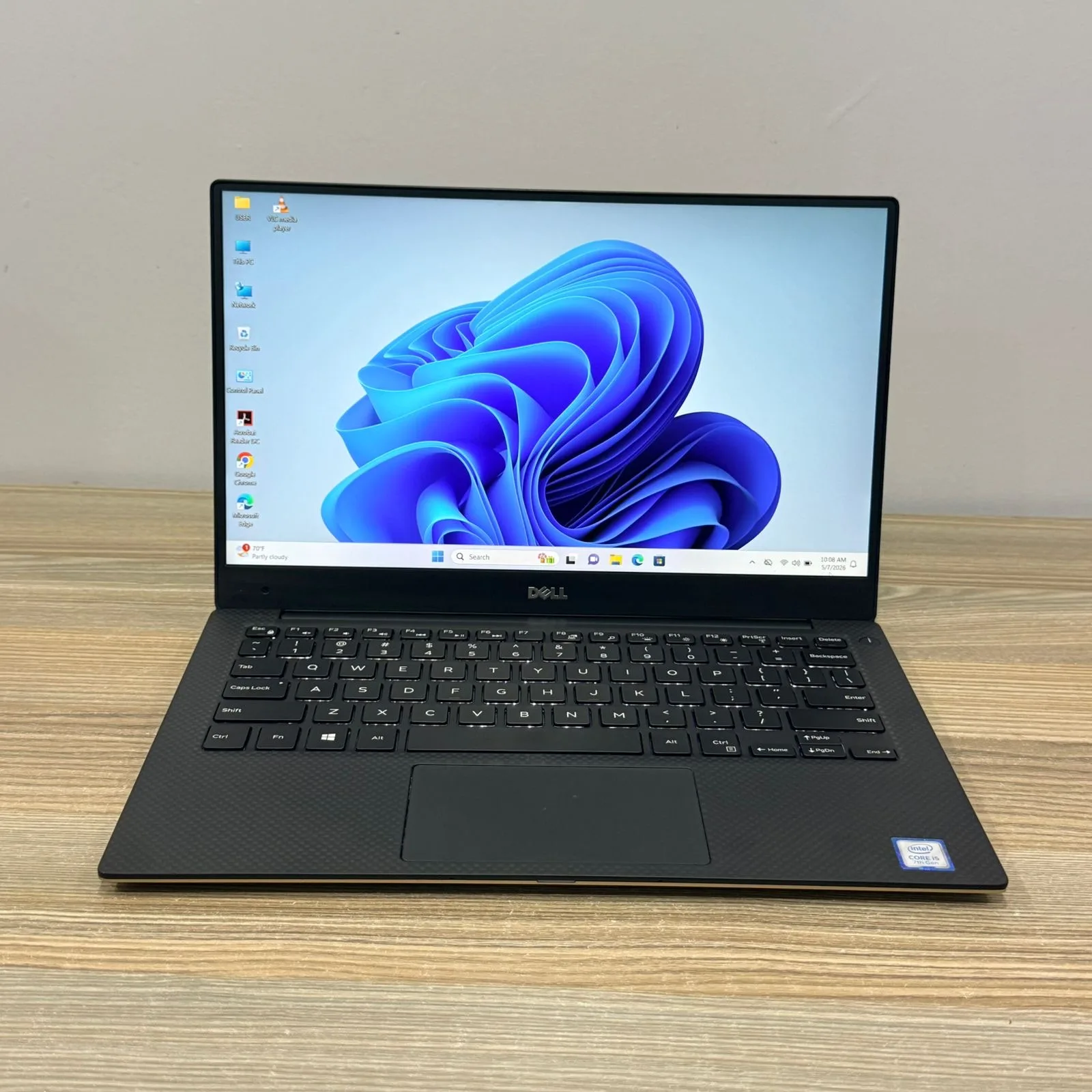 Dell XPS 13 9360 – Intel Core i5 7th Gen | 8GB RAM | 256GB SSD | 13.3” Display