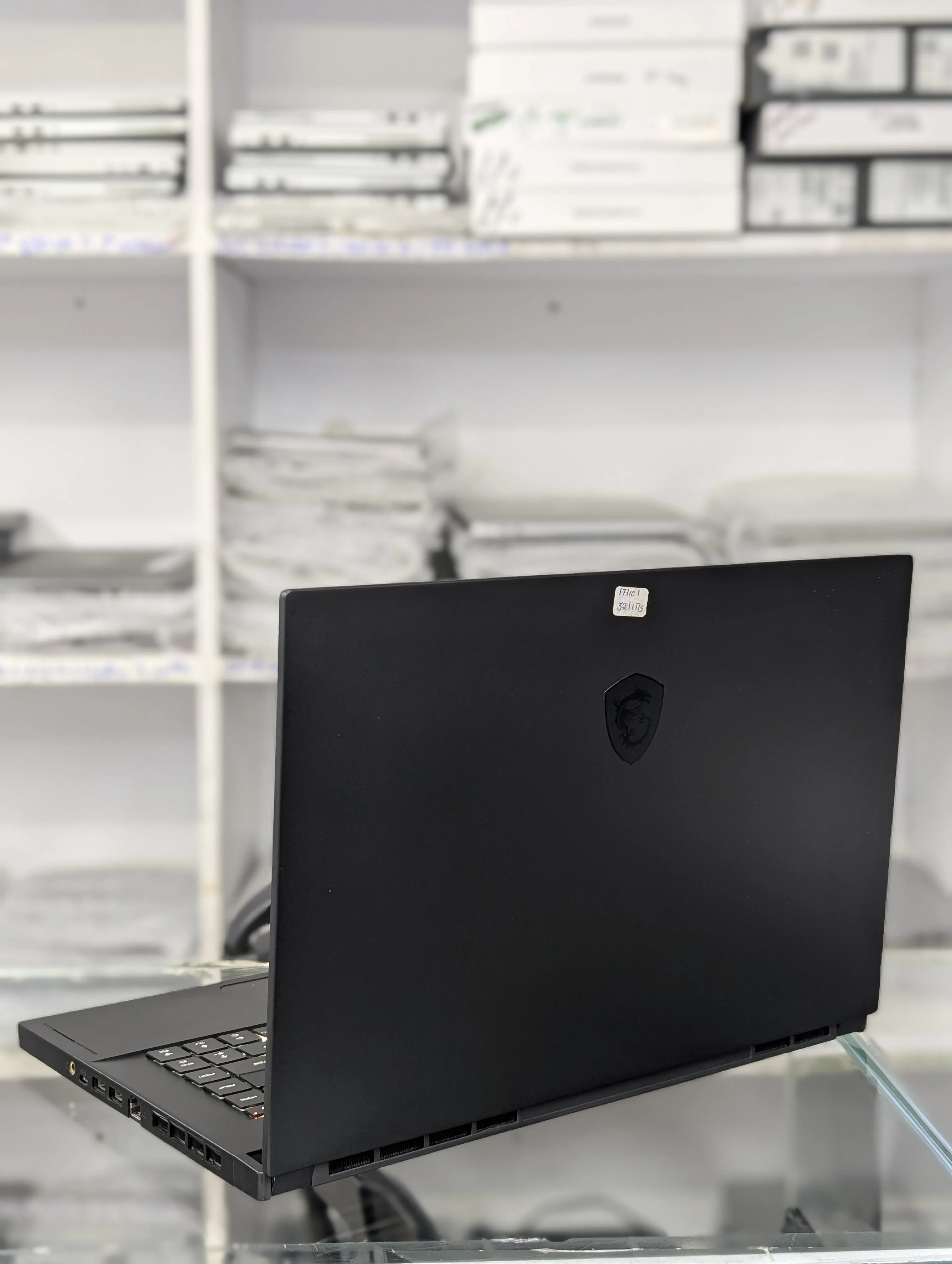 MSI Stealth GS65 9th gen i7 16gb 512ssd RTX 2070 8GB