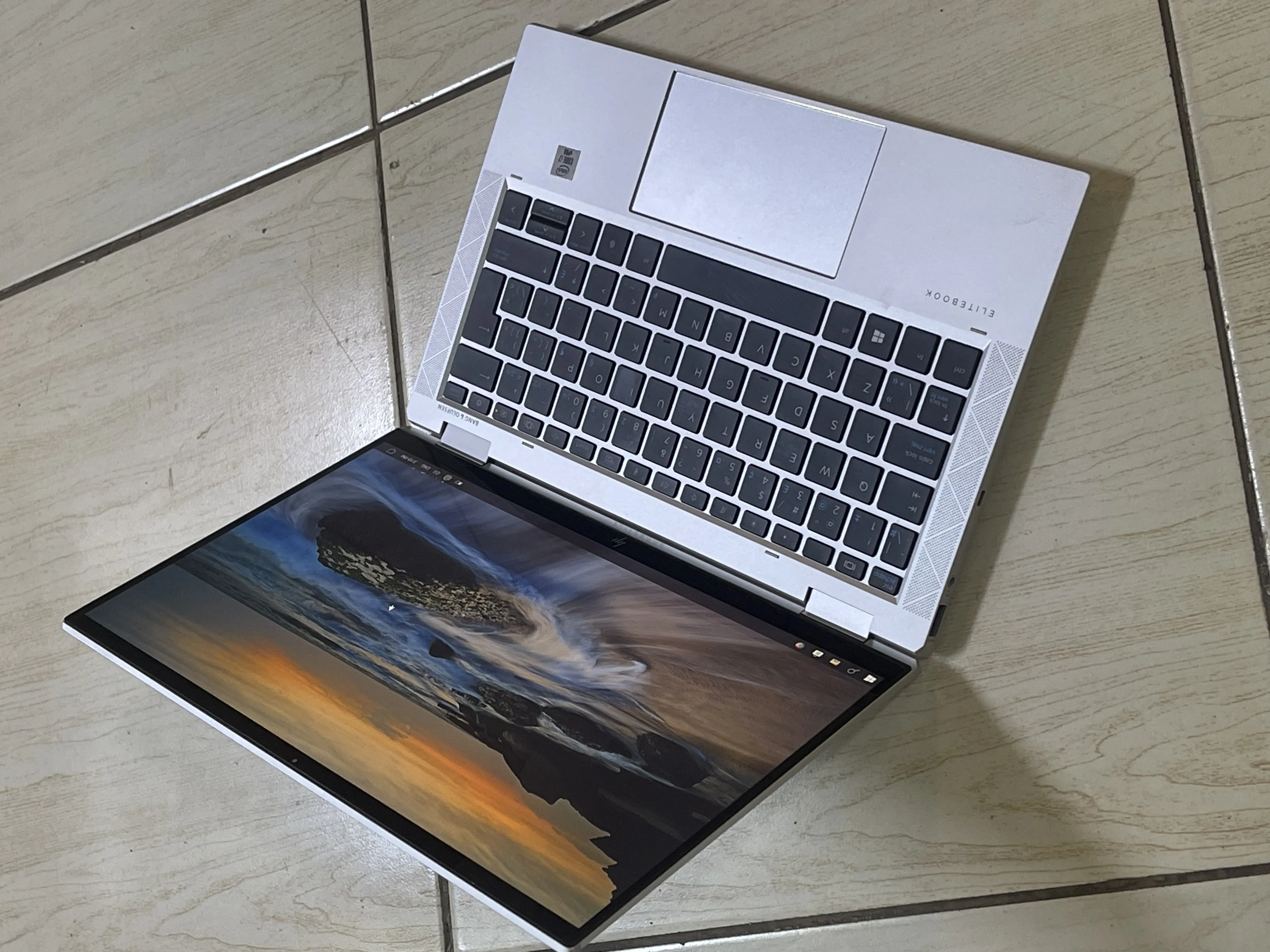 HP EliteBook x360 1030 G7 – Intel Core i7 10th Gen | 16GB RAM | 512GB SSD | Touchscreen