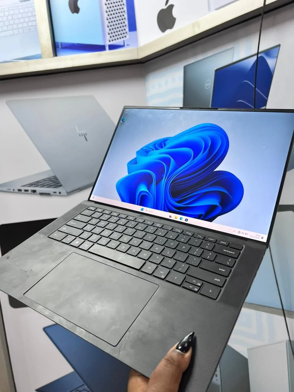 Dell Precision 5760 – Core i9 11th Gen | 16GB RAM | 512GB SSD | NVIDIA RTX A3000 6GB