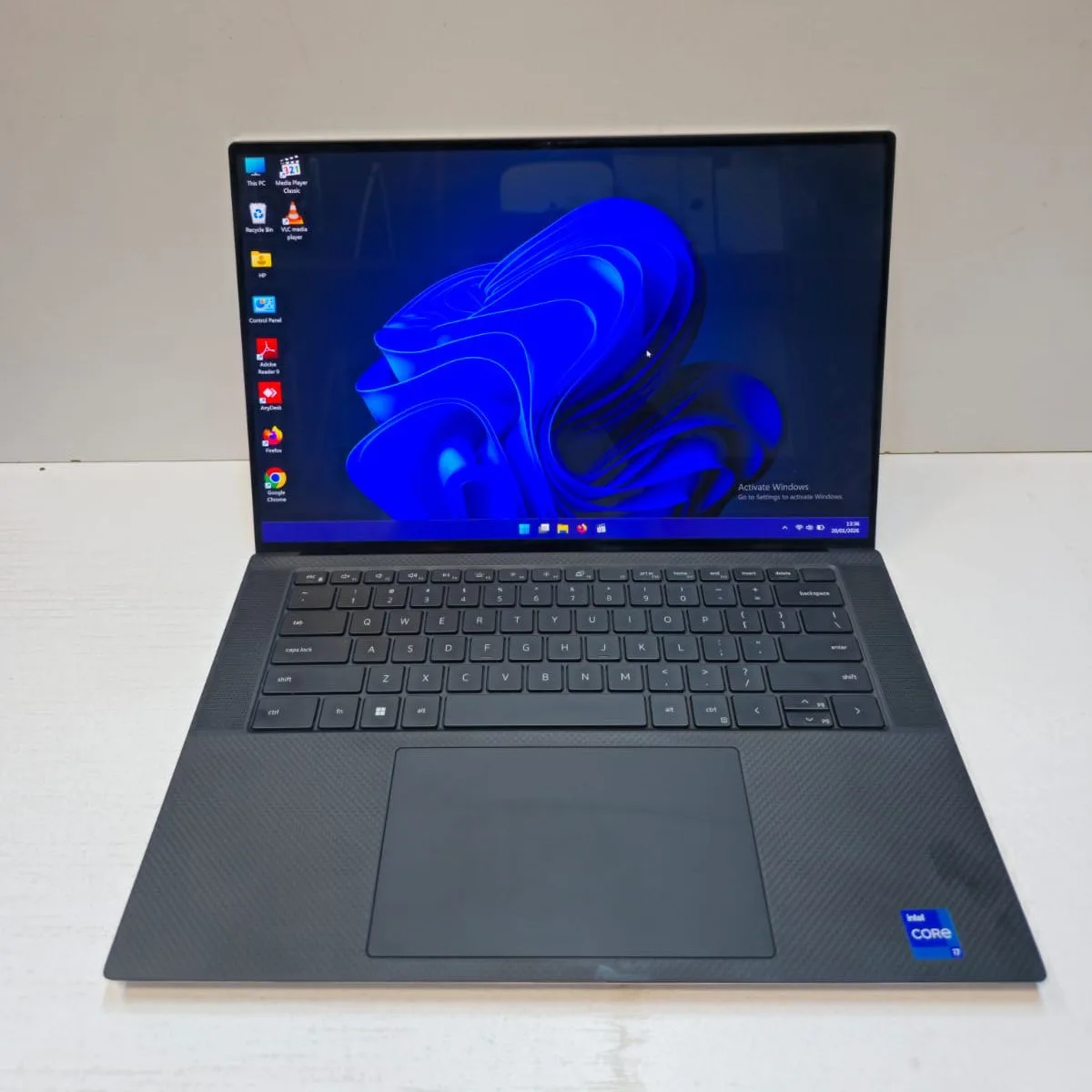 Dell XPS 15 9510 – Intel Core i7-11800H (48GB RAM / 1TB SSD / RTX 3050 / 4K Touchscreen)
