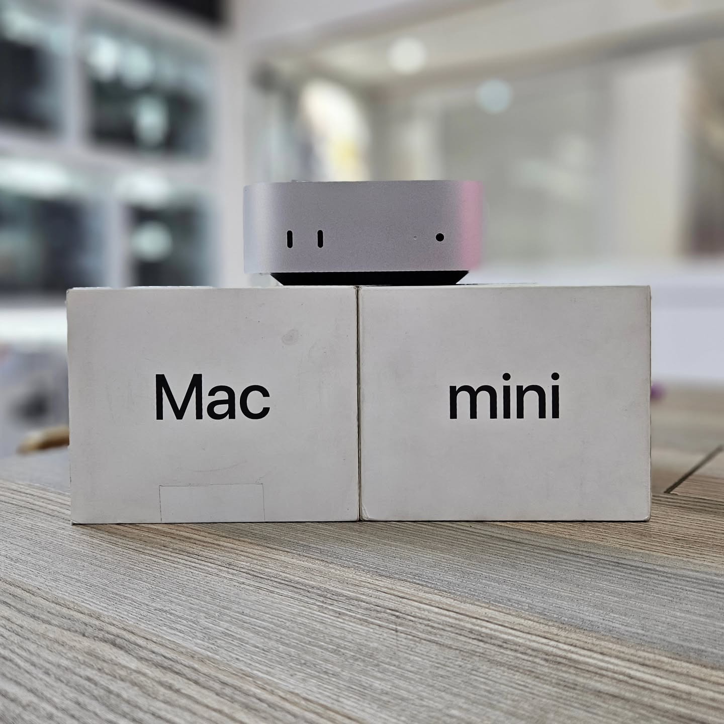 # Apple Mac mini \(2024\) Apple M4 Chip 16GB Unified Memory 256GB SSD Desktop