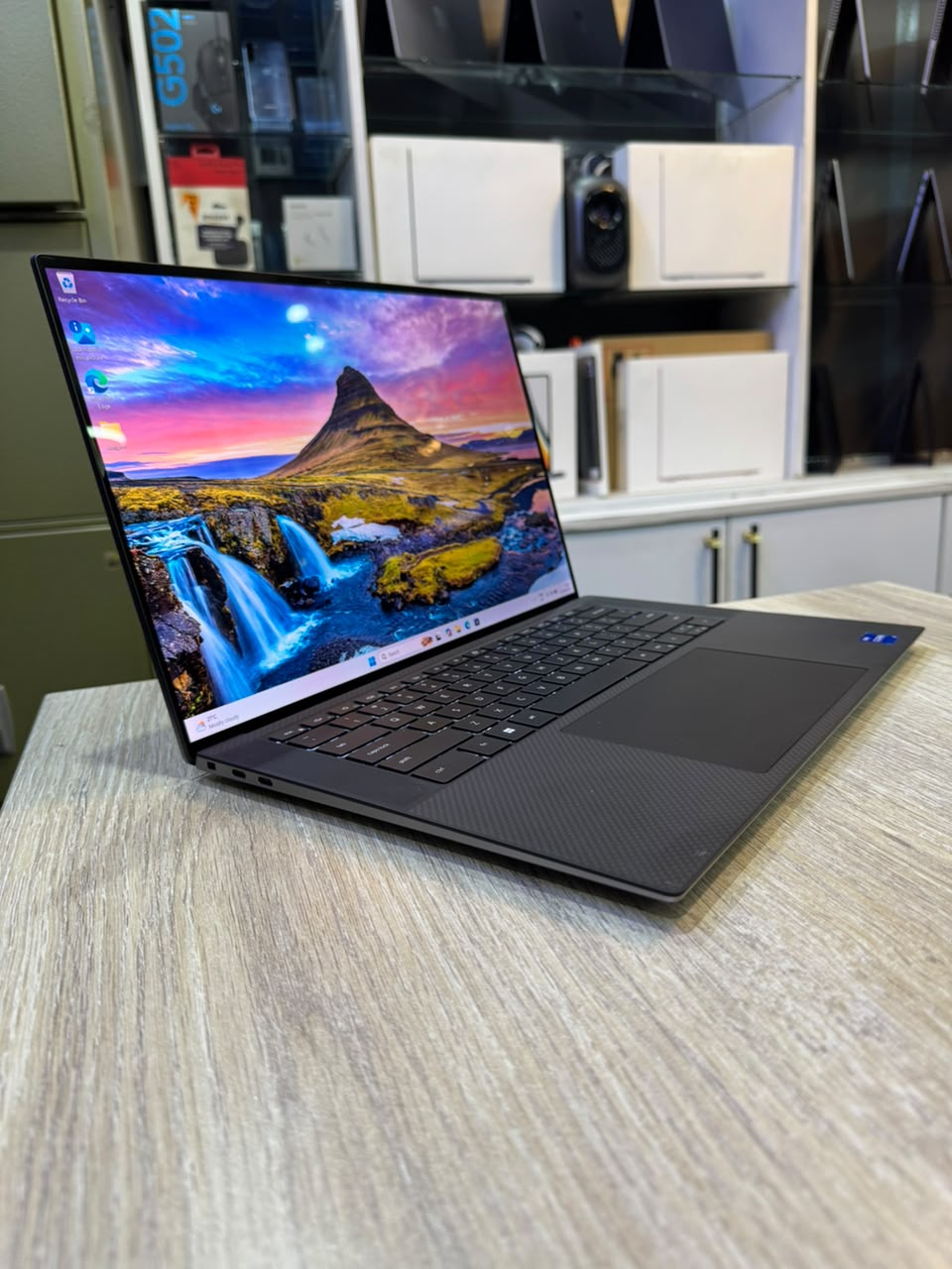 Dell Precision 5560 Core i7 11th Gen | 16GB RAM | 512GB SSD | 4GB NVIDIA Graphics