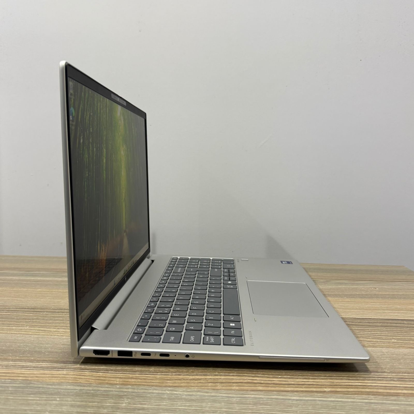 HP EliteBook 660 G11 AI PC  – Intel Core Ultra 7 | 16GB RAM | 512GB SSD | 16-inch WUXGA