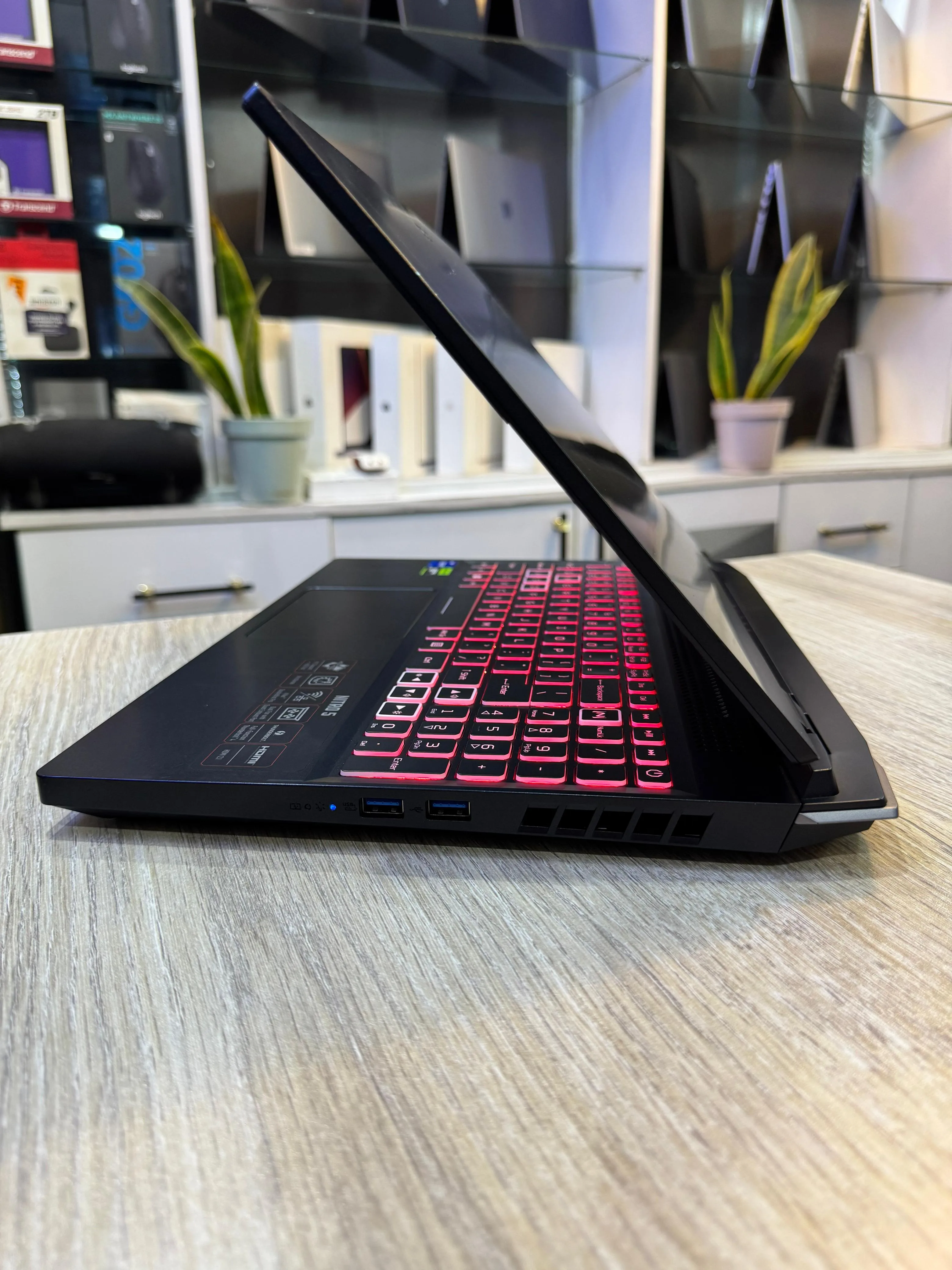 Acer Nitro 5 Core i7 12th Gen 16GB RAM 1TB SSD RTX 4050 6GB 144Hz Gaming Laptop