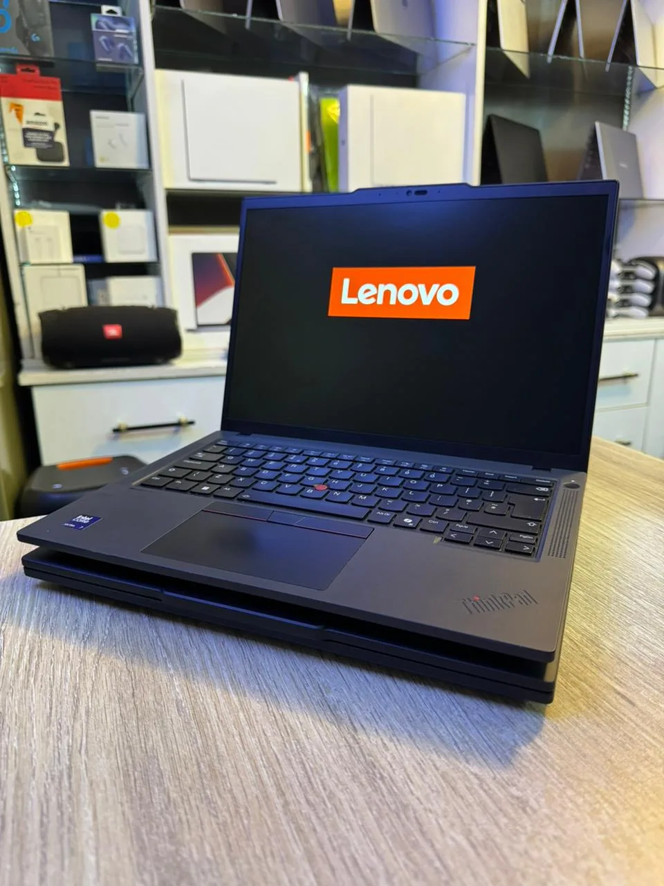 Lenovo ThinkPad T14 Gen 6 / Gen 5 Core Ultra 7 Laptop 16GB RAM 512GB SSD – KSh 85,000