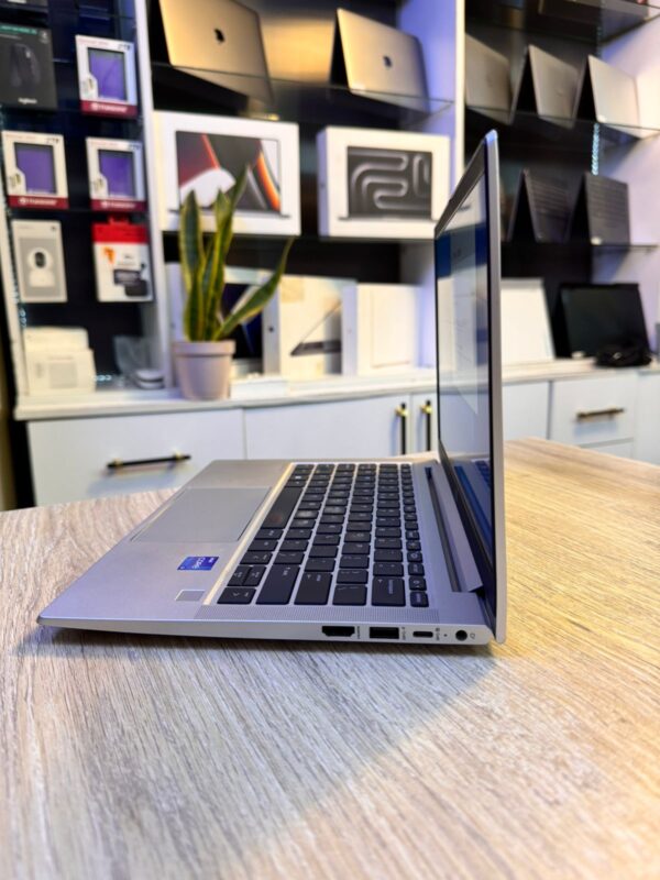 HP ProBook 430 G8 – Intel Core i7 11th Gen · 16GB RAM · 256GB SSD – 2.8GHz Processor