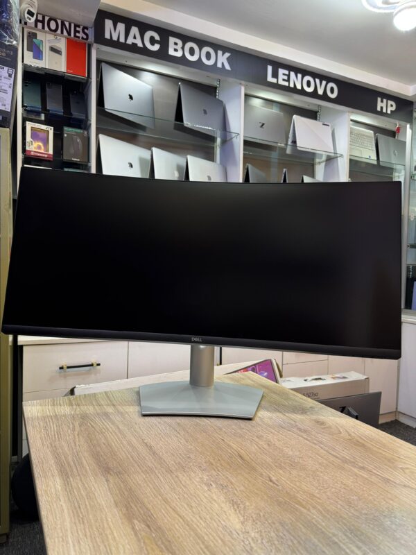 Dell 34″ Curved Monitor – WQHD (3440×1440), 100Hz,
