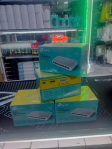 TP-Link 8-Port Network Switch Kenya – Fast Ethernet Desktop Hub | Blends Technology