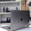 Apple MacBook Pro 15″ (2018, A1990) – Core i7 · 16GB RAM · 512GB SSD · 4GB Radeon Graphics