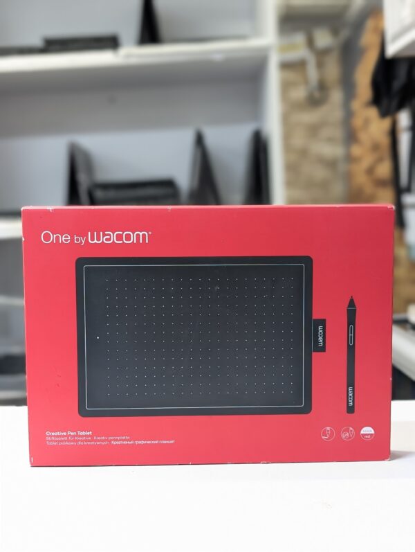 One by Wacom Creative Pen Tablet Black/Red | Drawing Tablet, Digital Art & Graphic Design Tablet Kenya