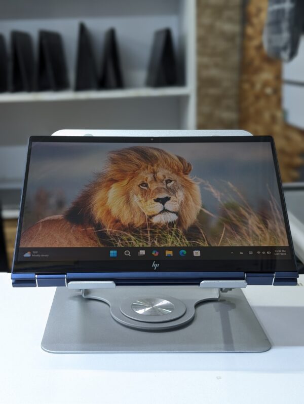 HP Dragonfly – Intel® Core™ i5 8th Gen | 16GB RAM | 512GB SSD | 13.3" Touchscreen | Backlit Keyboard