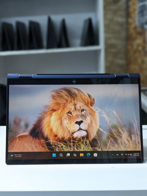 HP Dragonfly – Intel® Core™ i5 8th Gen | 16GB RAM | 512GB SSD | 13.3" Touchscreen | Backlit Keyboard