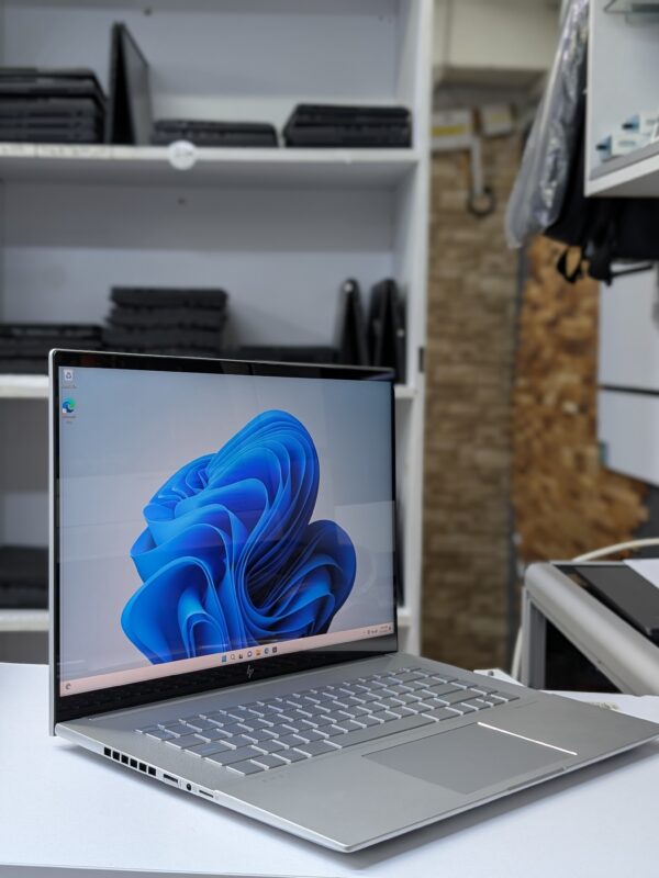 HP Envy 16 Core i7 12th Gen 16GB RAM 1TB SSD Arc A370M 4GB Touchscreen