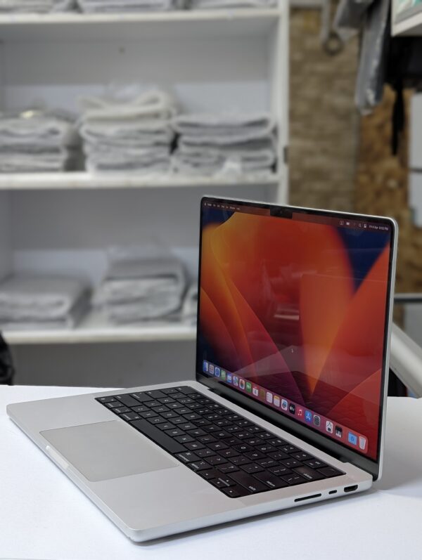 MacBook Pro (2021, A2442) – Apple M1 Pro | 16GB RAM | 512GB SSD | 14-inch Retina