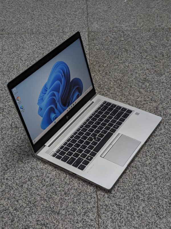 HP EliteBook 830 G5 – Core i7 8th Gen · 16GB RAM · 256GB SSD · 13.3″ FHD Display | Blends Technology Kenya