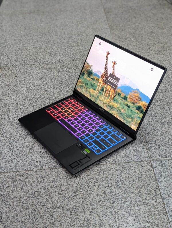 HP OMEN Transcend 14 Gaming Laptop | Intel Ultra 9 185H | 32GB RAM | 1TB SSD | RTX 4060 8GB | 2.8K OLED 120Hz