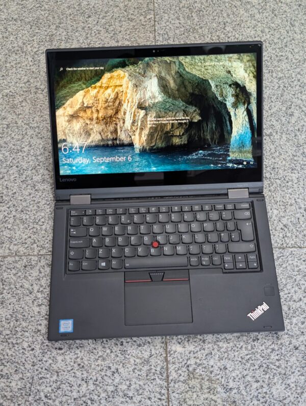 Lenovo Yoga 370 X360 | Core i5 7th Gen | 8GB RAM 256GB SSD | 13.3" Touchscreen EX-UK Laptop