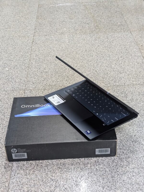 HP OmniBook Flip 5 Core i7 15th Gen 16GB 512GB SSD