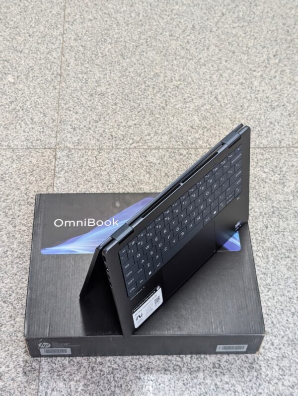 HP OmniBook Flip 5 Core i7 15th Gen 16GB 512GB SSD