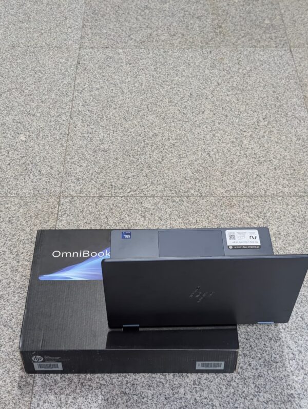 HP OmniBook Flip 5 Core i7 15th Gen 16GB 512GB SSD