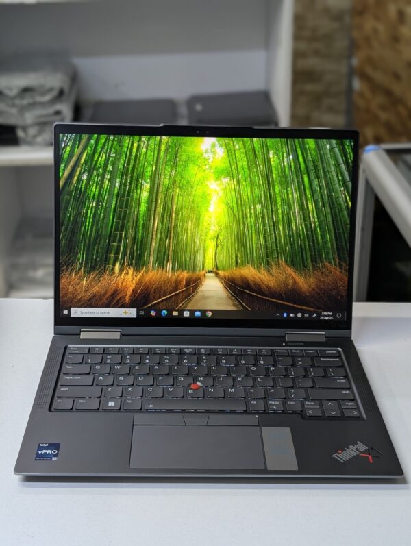 Lenovo X1 Yoga 11th Gen Core i7 32GB  512 GB Touchscreen 2-in-1 EX-UK