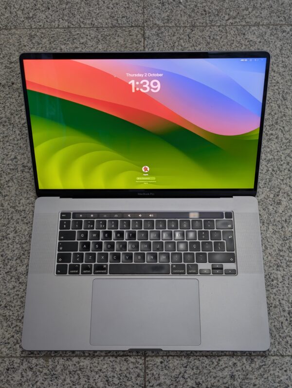 MacBook Pro 2019 16 inch A2141 spects, i9 64GB 1TB 4GB Radeon Pro 5500M price in Kenya — KSh 95,000
