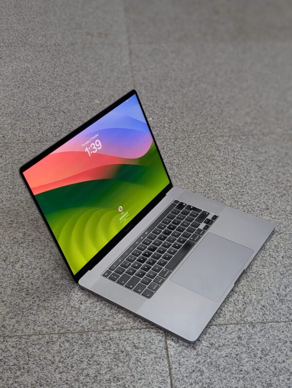 MacBook Pro 2019 16 inch A2141 spects, i9 64GB 1TB 4GB Radeon Pro 5500M price in Kenya — KSh 95,000
